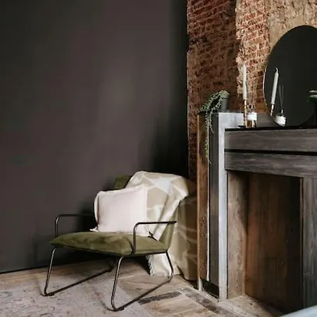 Boutique App In Centre * Anversa